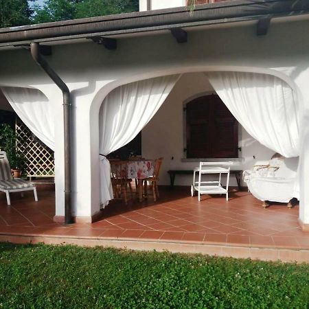Da Adria Al Corvenale - Casa Vacanze Carrara - Villa Kültér fotó