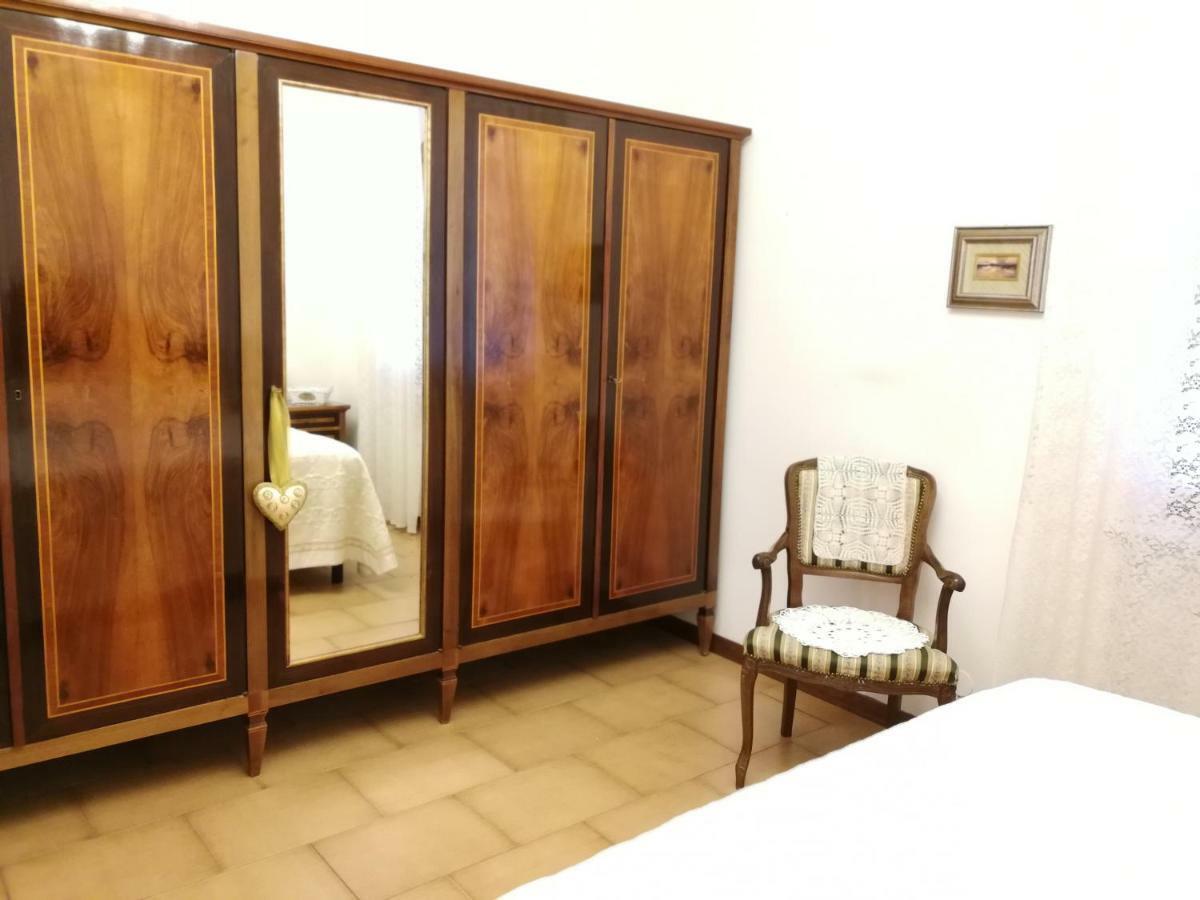 Da Adria Al Corvenale - Casa Vacanze Carrara - Villa Kültér fotó