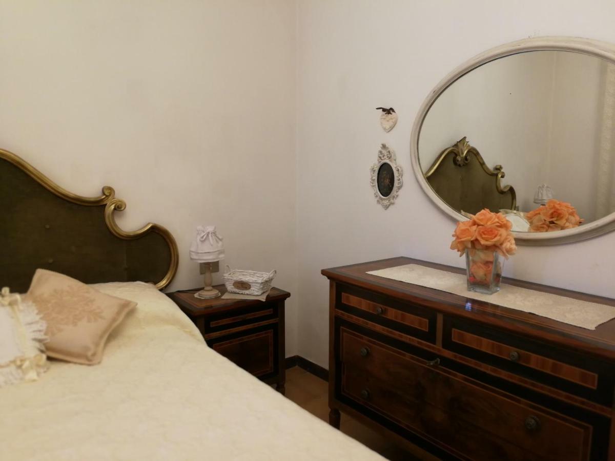 Da Adria Al Corvenale - Casa Vacanze Carrara - Villa Kültér fotó