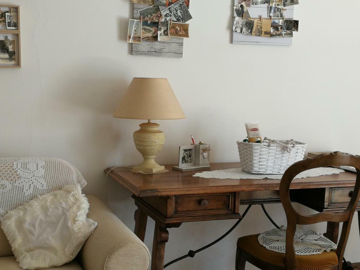 Da Adria Al Corvenale - Casa Vacanze Carrara - Villa Kültér fotó